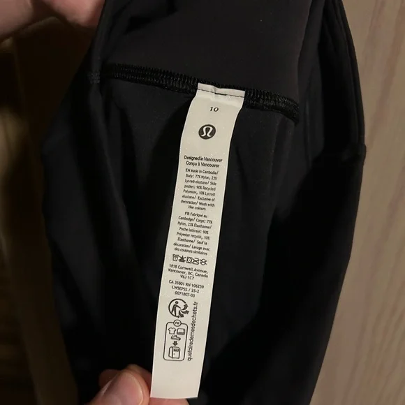 Lululemon wunder trainers with pockets - Picture 4 of 4